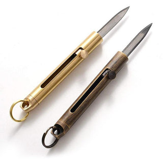 Nyckelring med infällbar kniv