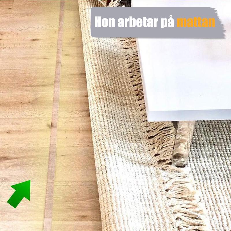 Självhäftande tejp