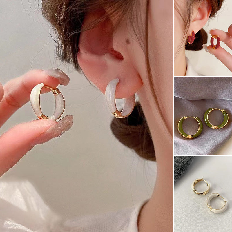 Eleganta och fashionabla ringörhängen